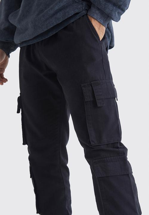 Elasticated Waist Multi Cargo Pocket Slim Fit Jogger - Black